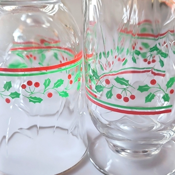 Set of (4) VTG. Arby's Christmas Footed Irish Mugs. - Picture 5 of 8